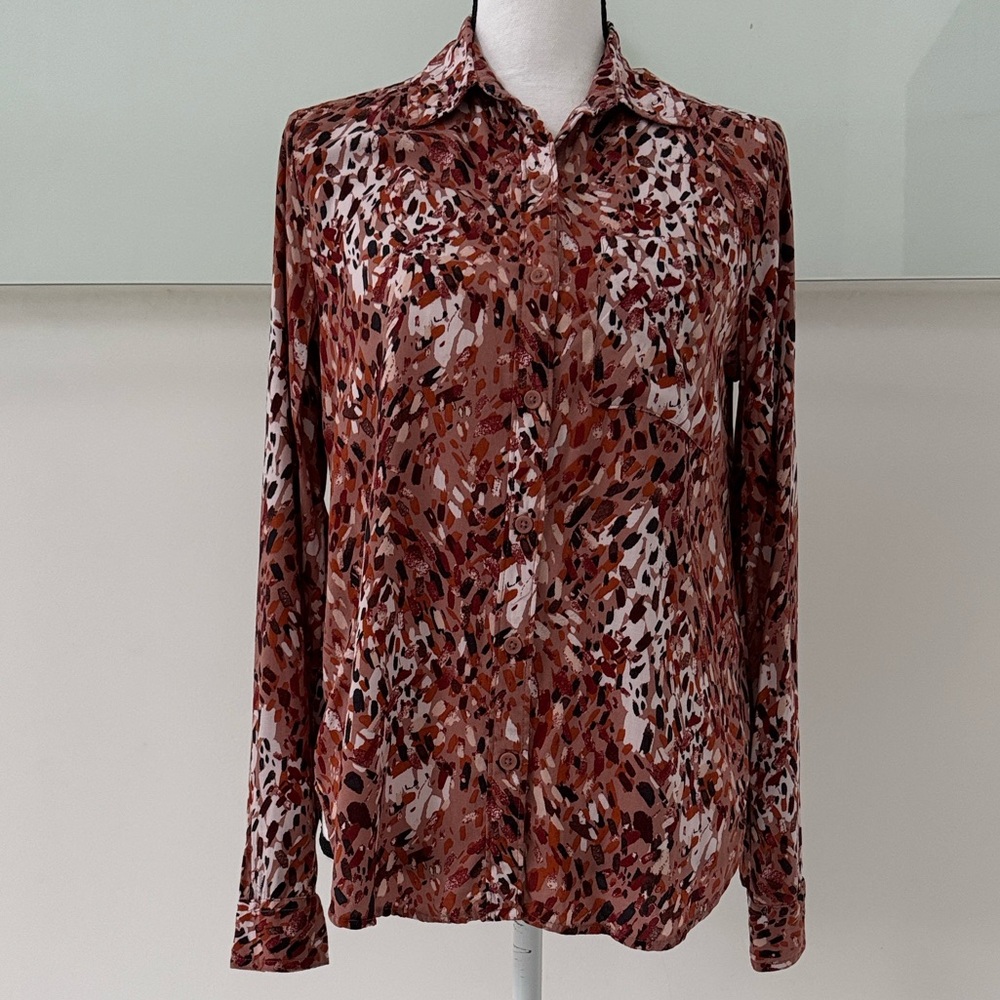 Beach Lounge Collection Long-Sleeve Button-Up Blouse – Brown Print – XS